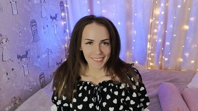 AnnaJoyful webcam show