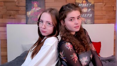 ErlineAndMaxine webcam show