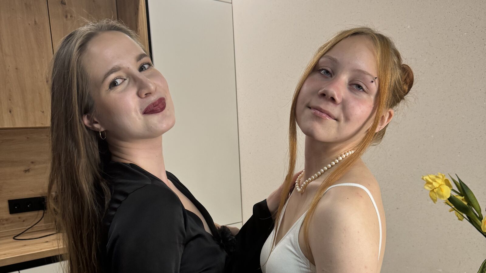 EugeniaAndPetra webcam show