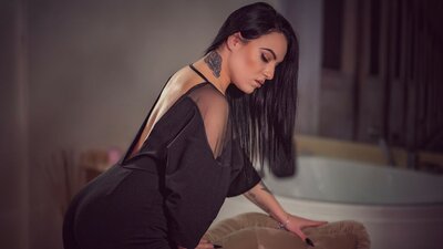 IzabelllNoir webcam show